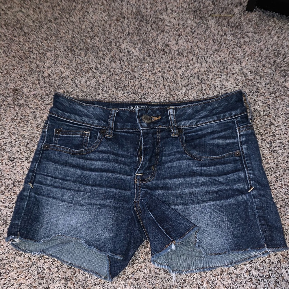 Women’s dark blue size 2 American Eagle shorts